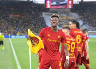 Roma, Abraham re d’Europa: solo Lewandowski nel 2022 meglio di lui