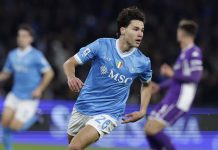 Napoli-Fiorentina 2-1: Conte riparte dopo la Champions, +3 sulla Roma. Ansia per Di Lorenzo verso la sfida del Maradona