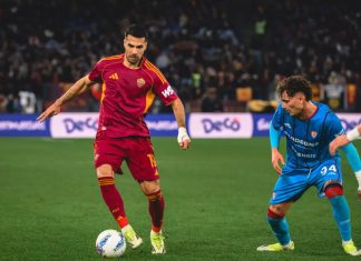 Celik decisivo sulla fascia: assist per Malen e fiducia di Gasperini. La Roma studia il rinnovo